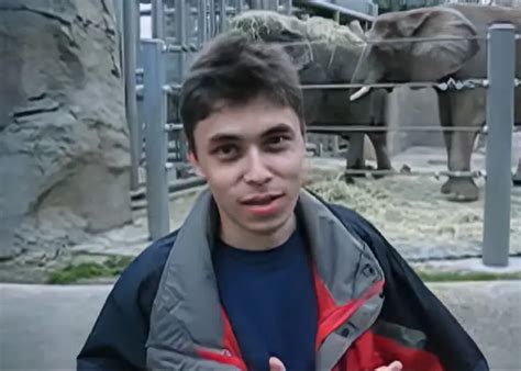 YouTube’s First Video ‘Me At The Zoo’ Has Edited Description Now