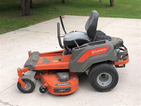 Husqvarna Zero Turn Riding Lawn Mower - Superiorland Rental