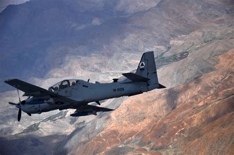 Air Force testing light-attack aircraft in combat - Business Insider