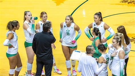 'We don't get a second chance': Oregon volleyball set for postseason