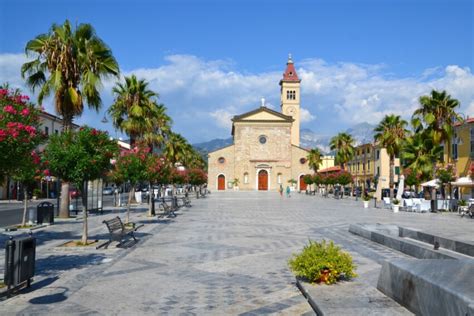 Marina di Carrara: mare, cosa vedere e hotel consigliati - Toscana.info