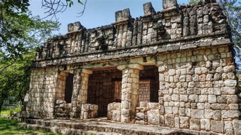 Uxmal Archeological Site -10 things to see, facts, location, tips, and more.