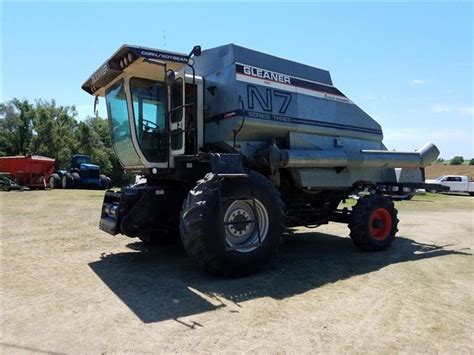 1983 Gleaner N7 Rotor Combine BigIron Auctions