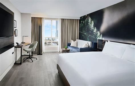 Stay in Style at Novotel Toronto Centre (Your Downtown Escape) - Indie88