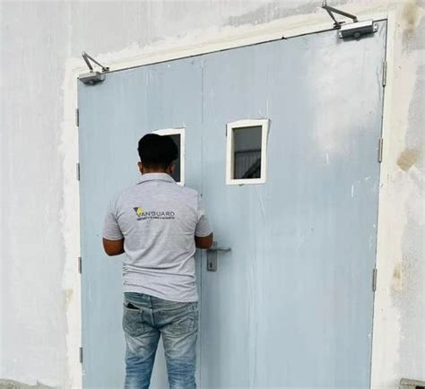 Commercial Steel Door Installation Service, in Kerala | ID: 26524902173