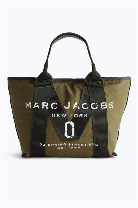 Marc Jacobs Leather New Logo Tote in Army Green (Green) - Lyst