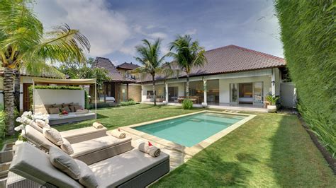 Sahana Villas | 3 bedrooms | Sleeps 6 | Pool | Seminyak, Bali