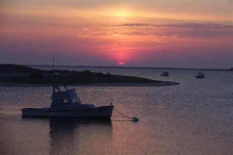 Rise & Shine From The Chatham Fish Pier! - CapeCod.com