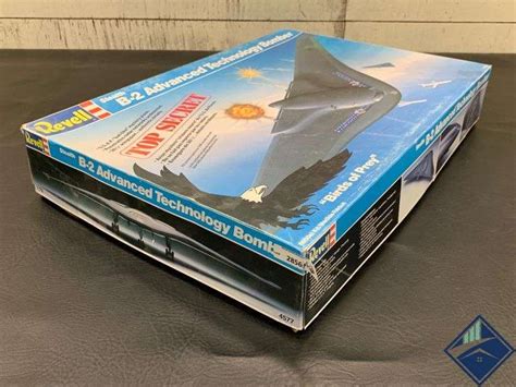 Revell B-2 Bomber Model Kit - Estate Details