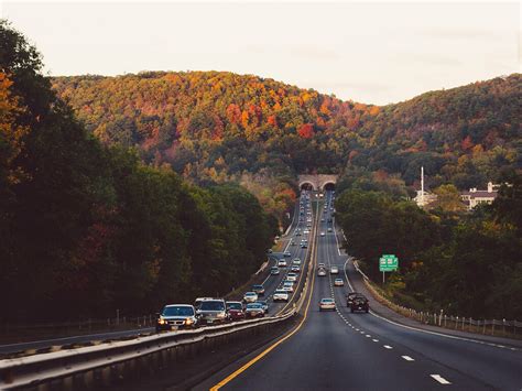 Merritt Parkway | Merritt Parkway in New Haven, CT | Ralph Cherubin | Flickr