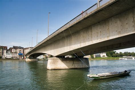 Box girder bridges from around the world | Structurae