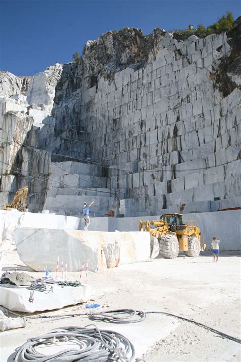 Carrara marble quarry | Landscape walls, Stone quarry, Carrara, italy