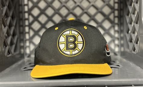 Vintage Boston Bruins Hat NHL The G Cap Starter Sport… - Gem