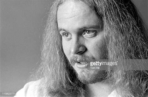 Lynyrd Skynyrd Interviewed at Stouffer's Hotel - July 10, 1976 Rickey ...