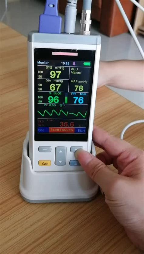 Portable Handheld Vital Sign Monitor With Spo2,Nibp,Temp,Pr Suitable ...