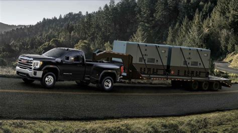 What Is the GMC Sierra 3500 Towing Capacity? - Getaway Couple