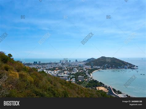 Vung Tau, Vietnam - Image & Photo (Free Trial) | Bigstock