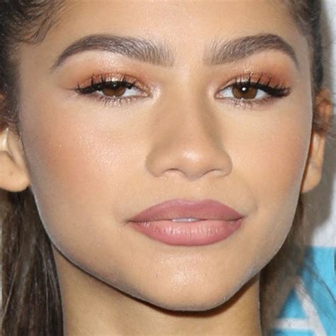 Zendaya's Makeup Photos & Products | Steal Her Style | Page 4