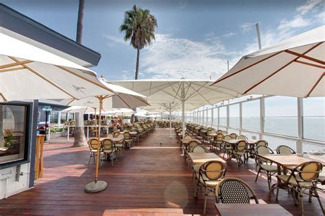 44 Year Old Gladstone's Malibu Set to Close October 2017 - Eater LA