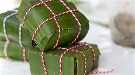 A Day of Rice Cakes for the Lunar New Year - The New York Times