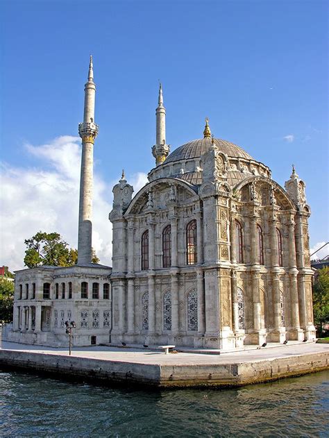 Ortaköy Mosque - Istanbul Tour Studio – Istanbul Guide