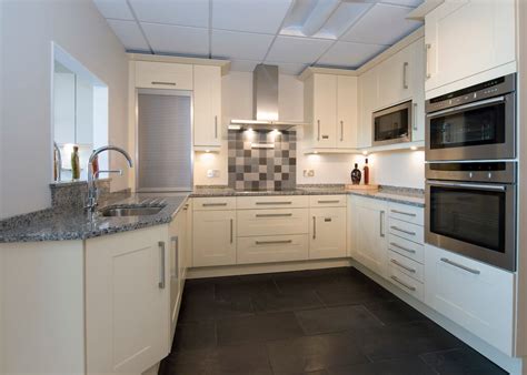 Ex Display Kitchens for sale - Kitchen Ergonomics