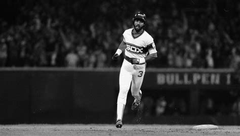 Harold Baines - 1983 White Sox | White sox baseball, White sock, Chicago white sox