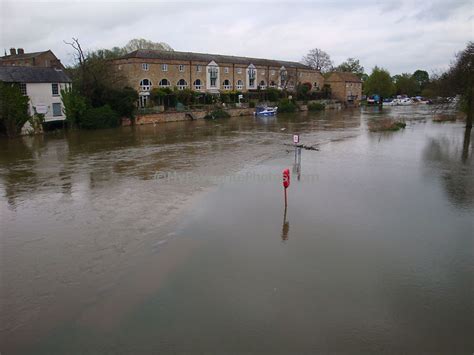 St Neots Flood Photos May 2012 | MyFavouritePhotos.Com