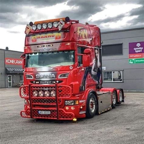 Pin de Alan Moore en scania en 2023