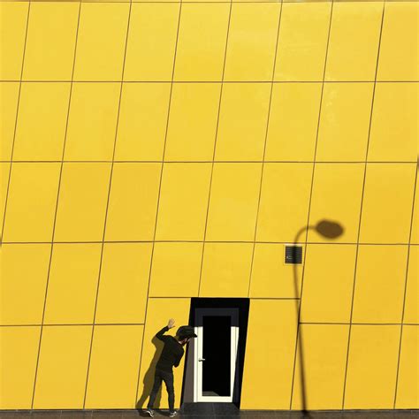 Master of Instagram: Yener Torun's minimalist architecture shot on ...