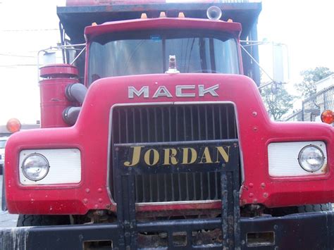 Mack Truck Free Stock Photo - Public Domain Pictures