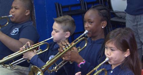 Boston Elementary School Marching Band Builds Community - CBS Boston