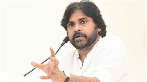 Pawan Kalyan hints at JSP-BJP-TDP alliance in AP, feigns ignorance about TDP-BJP rift