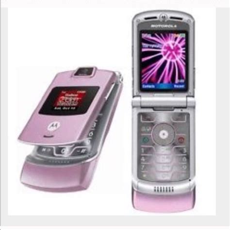 Pink Motorola razr pink flip phone BUNDLE | Motorola razr, Motorola ...