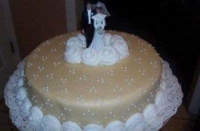 The Tradition of Guyanese Black Cake | Cake, Wedding cake icing recipe, Wedding cake icing