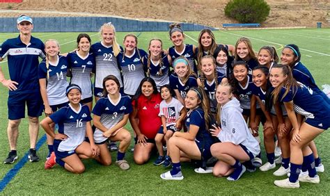 Girls Soccer – Varsity – Christian Unified Schools of San Diego