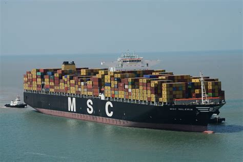 The MSC Oscar just became the world's biggest container ship - Vox