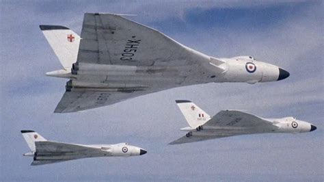 V Bombers - Vulcan, Victor & Valiant - The Last British Bombers ...