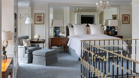 Four Seasons Hotel George V Paris in Paris, France - luxury hotel | LV ...