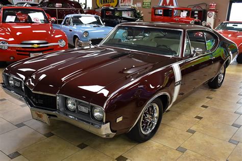 1968 Oldsmobile 442 | Ideal Classic Cars LLC