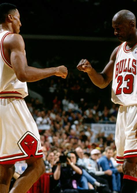 1536x2152 scottie pippen, chicago bulls, michael jordan 1536x2152 Resolution Wallpaper, HD ...