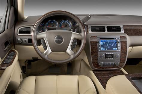 Cadillac Revamps 2012 Escalade Premium Collection - Page 5