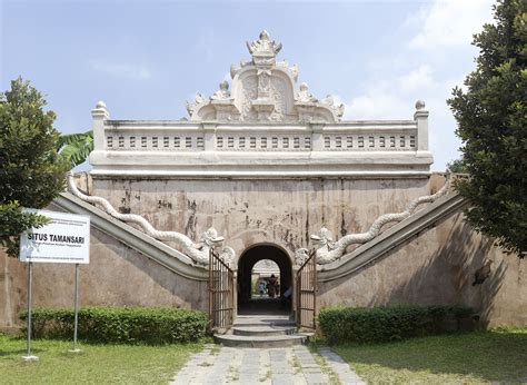 suasana Taman Sari Jogja, Taman Sari Water Castle Yogyakarta ~ Outing ...