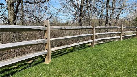 Wood Farm Fence Ideas and Designs