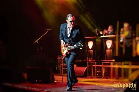 LIVE REVIEW:JOE BONAMASSA / ROYAL ALBERT HALL - LONDON / 25th APRIL ...