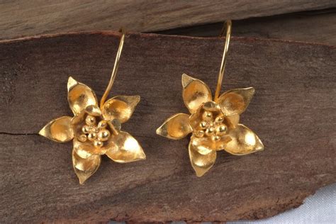 14k Gold Flower Dangle Earrings Gold Floral Dangle Earrings - Etsy