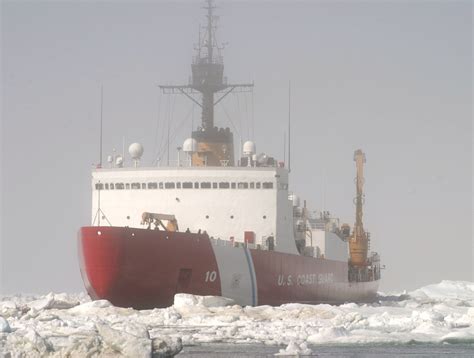 Coast Guard: Refurbishing Icebreaker Polar Sea Too Costly