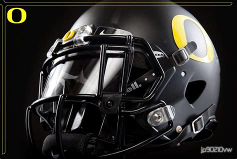 Black Oregon Ducks Helmet | Football gear, Football, Football helmets