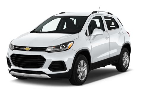 2022 Chevrolet Trax Buyer's Guide: Reviews, Specs, Comparisons