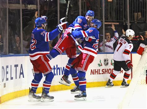 Gotta See It: New York Rangers score back to back goals in seven seconds